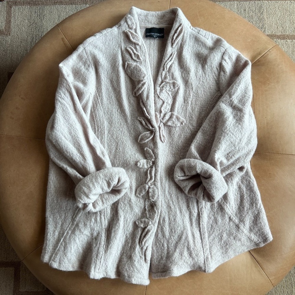 Cynthia Rowley Wool Oversized Cardigan Sweater Womens M L Lagenlook Art to Wear